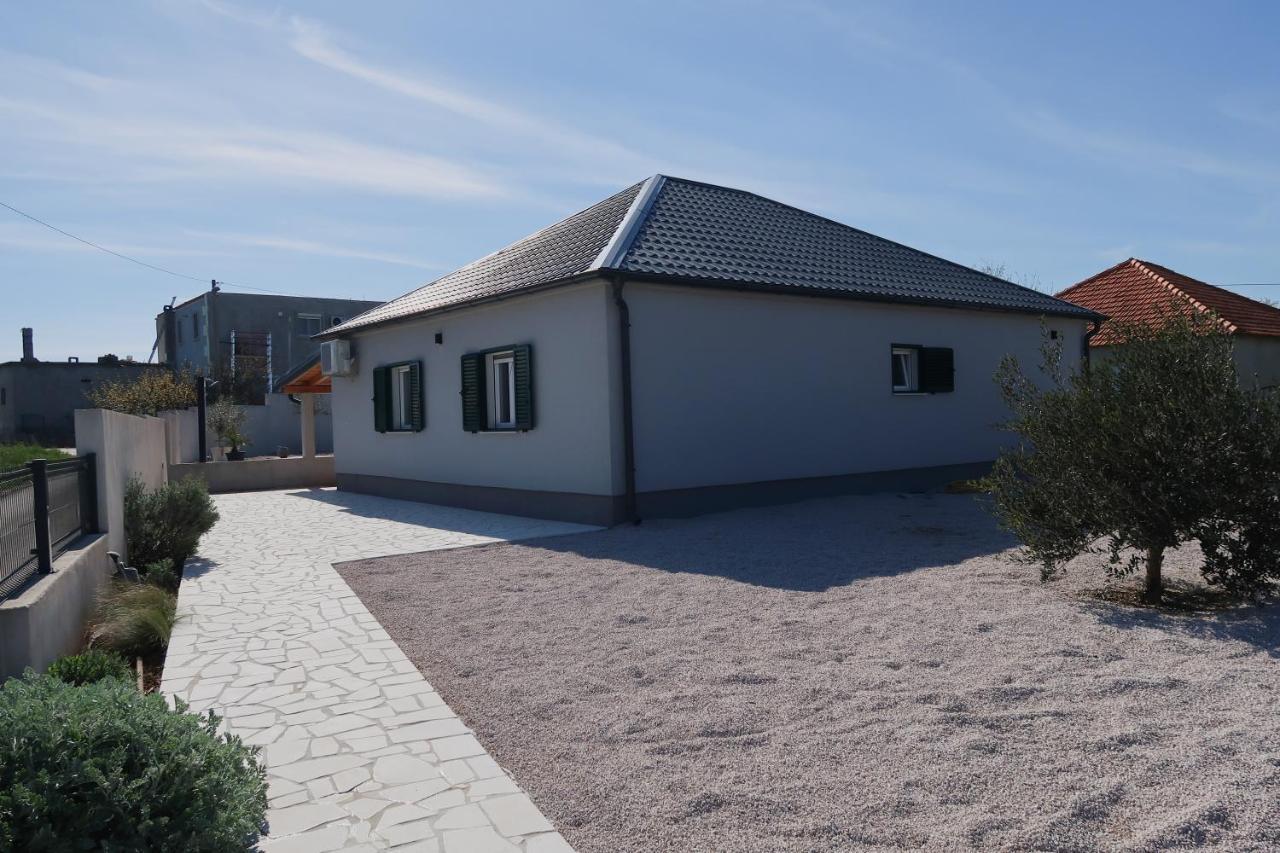 Tara Villa Sveti Filip i Jakov Ngoại thất bức ảnh