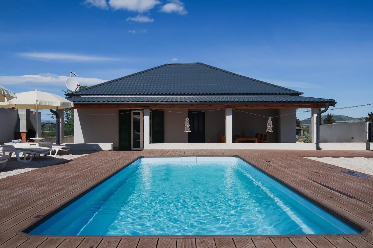 Tara Villa Sveti Filip i Jakov Ngoại thất bức ảnh